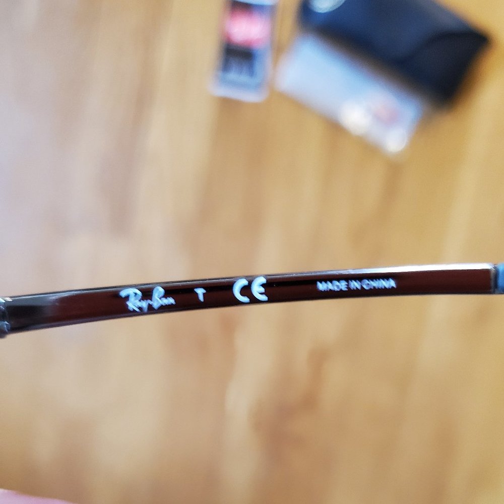 Ray-Ban Aviator Unisex Sunglasses - NWOT! - Picture 3 of 10